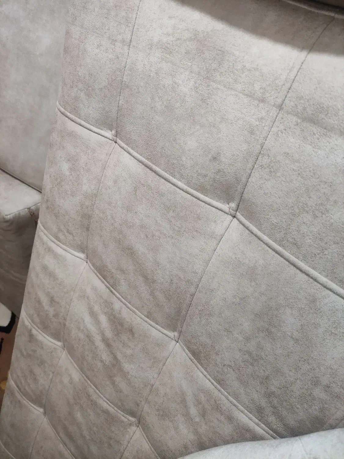 تعمیرات مبل تخصصی بدون انتقال به کارگاه و در محل|خدمات پیشه و مهارت|گرمدره, |دیوار