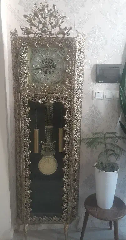 ساعت ایستاده برنز خیلی سنگین|ساعت دیواری و تزئینی|اردبیل, |دیوار