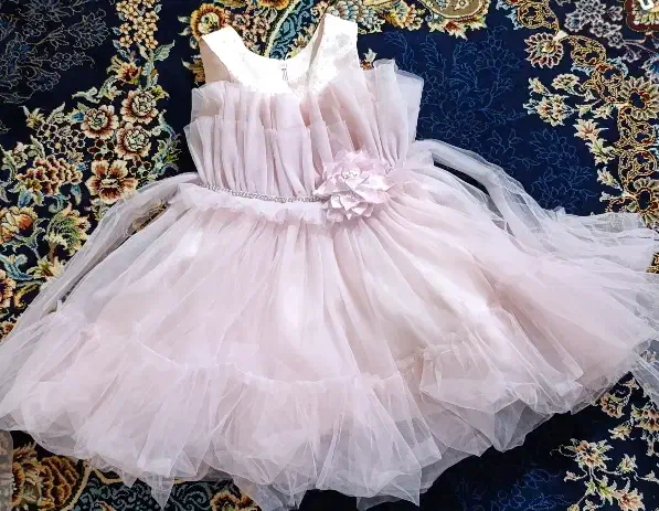 پیراهن مجلسی برای یک سال تا سه سال|کفش و لباس بچه|اهواز, کوی فرهنگیان ۱|دیوار