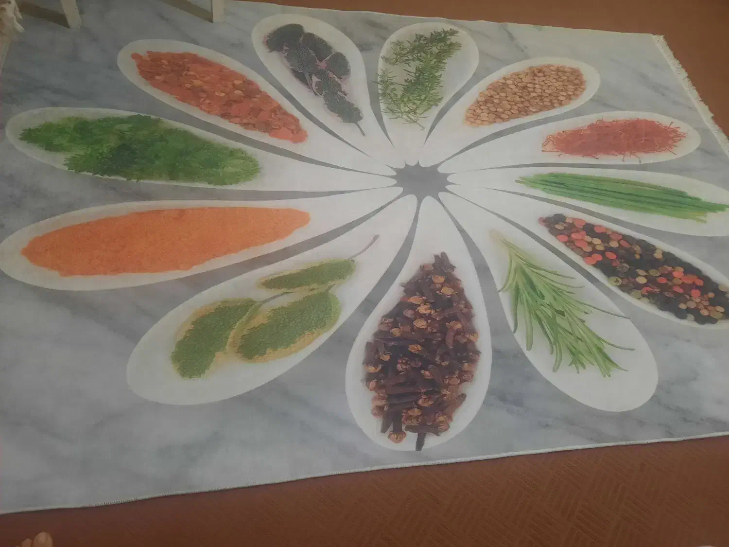 فرشینه تمییز درحد نو|گلیم، جاجیم، گبه|خرمشهر, |دیوار