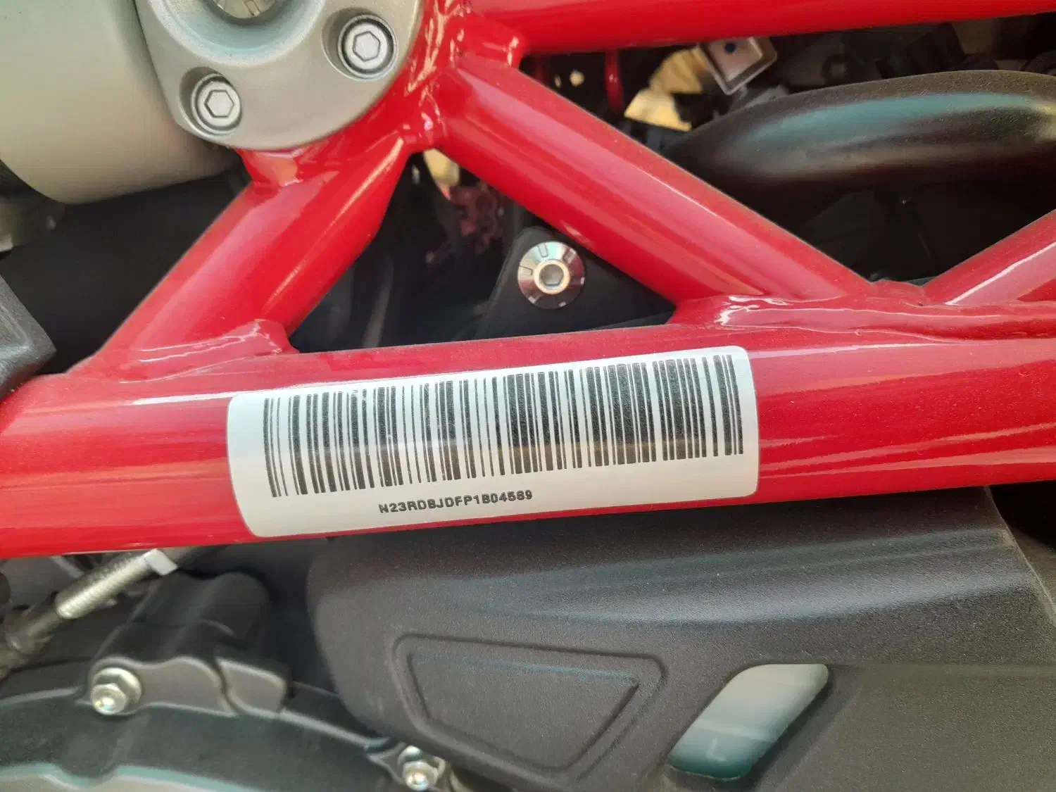 بنلی 300 جفت سیلندر نقدو اقساط|موتورسیکلت|شیراز, آزادگان|دیوار