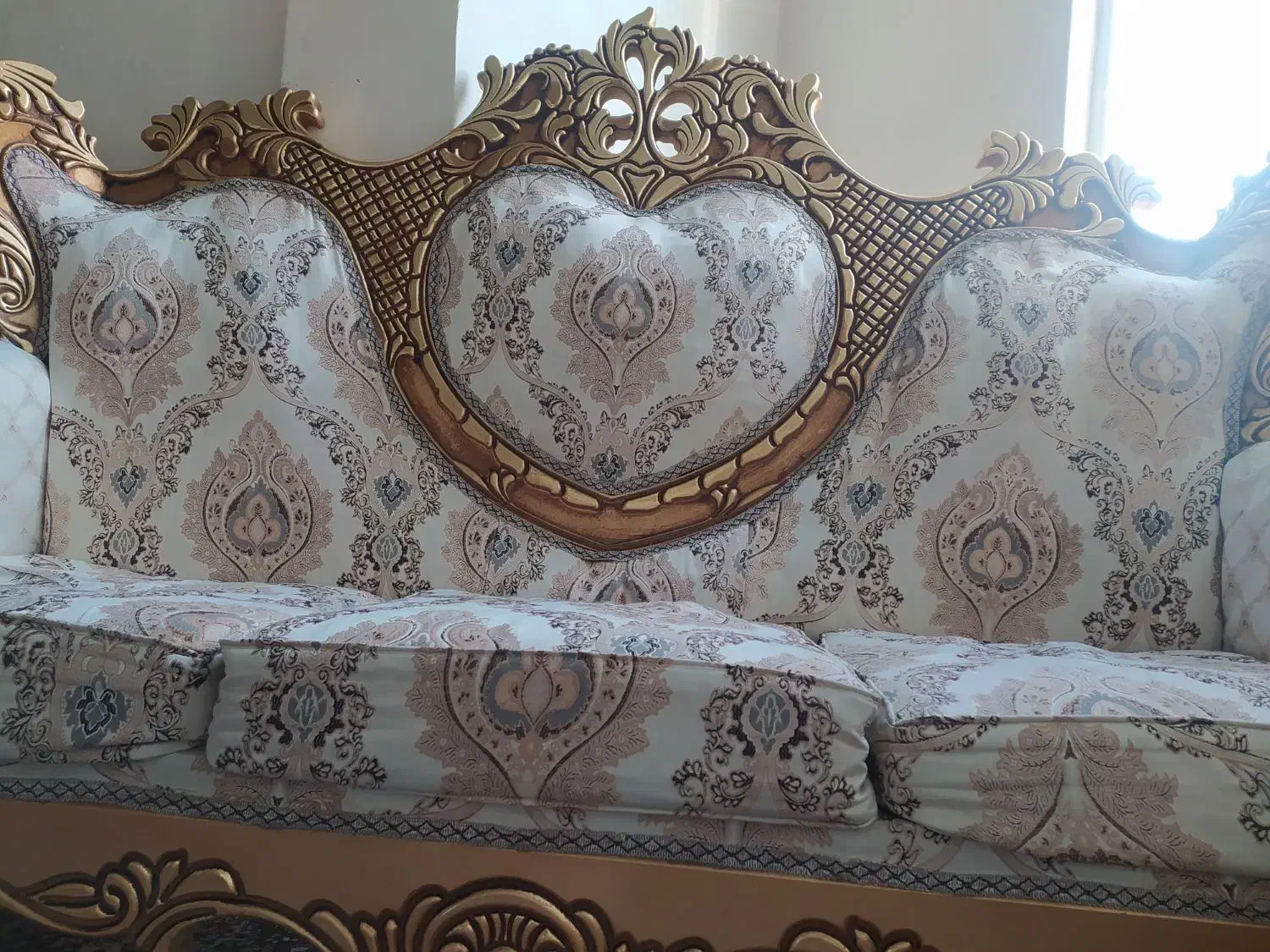 مبل سلطنتی هفت نفره|مبلمان خانگی و میز عسلی|کرمانشاه, |دیوار