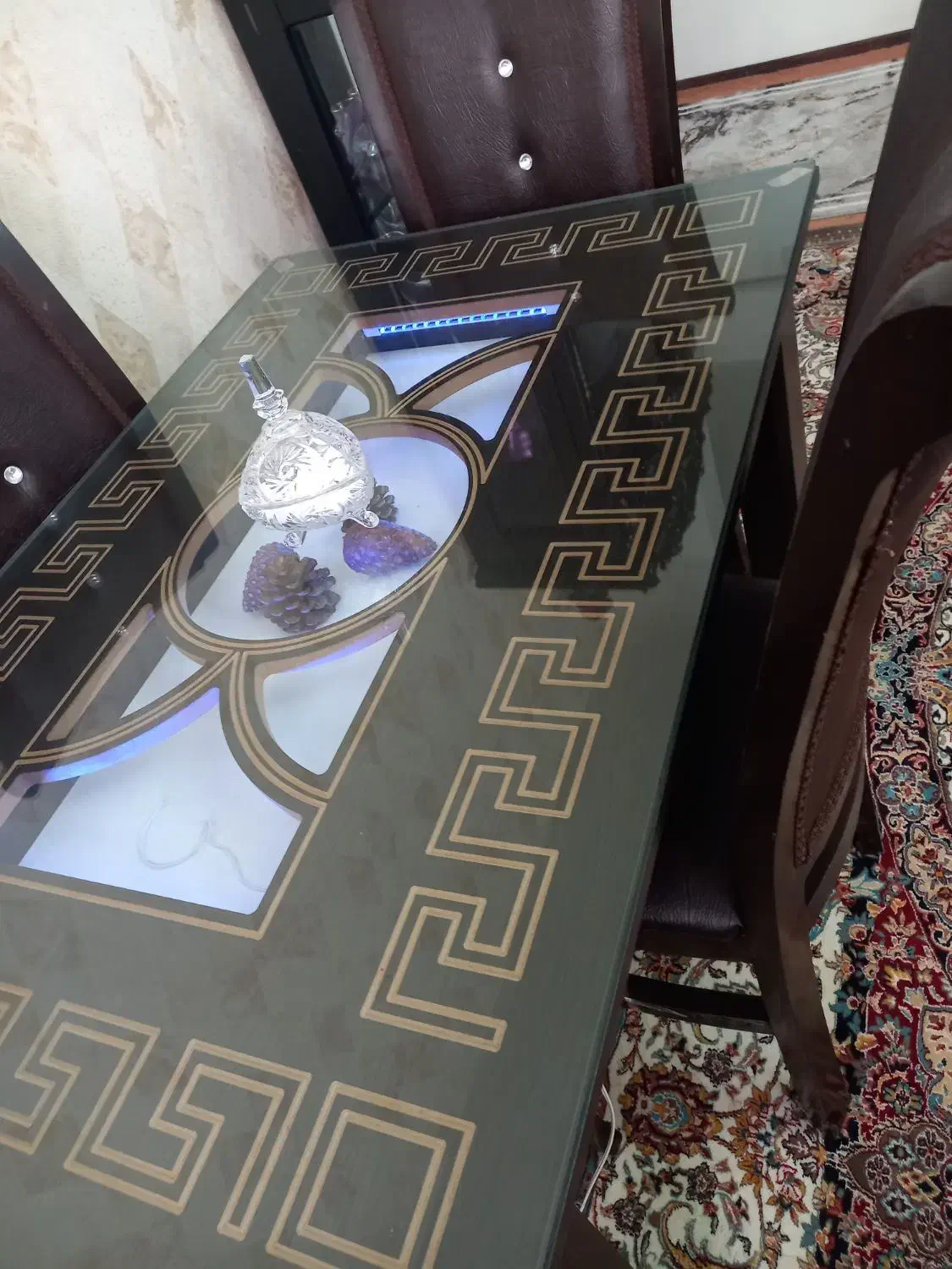 میز ناهارخوری|میز و صندلی غذاخوری|سهند, |دیوار