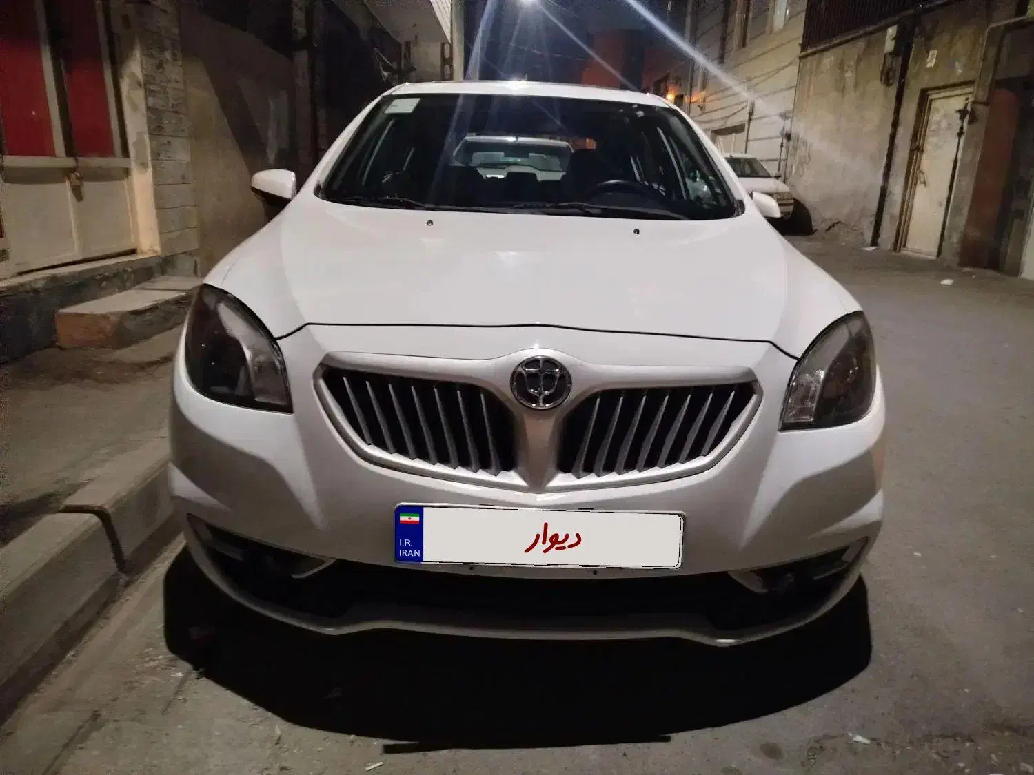 برلیانس ۳۲۰|خودرو سواری و وانت|تهران, وصفنارد|دیوار