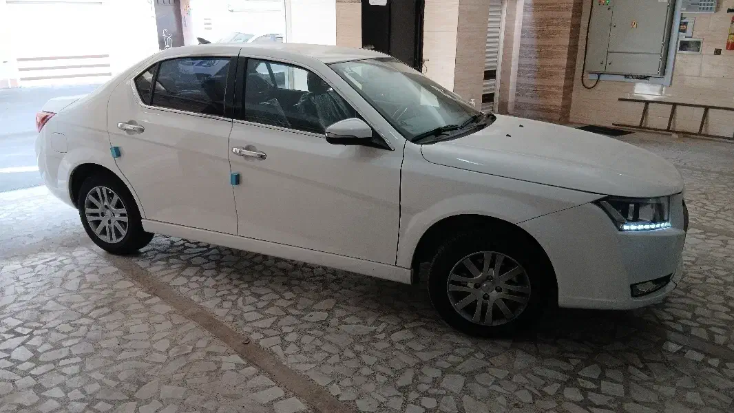 دنا پلاس۶دنده EF7p فول آپشن مدل ۱۴۰۴|خودرو سواری و وانت|رشت, دباغیان|دیوار