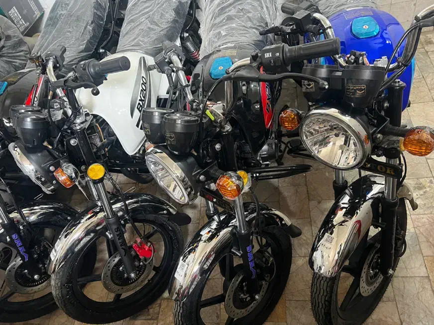 باکسر 200|موتورسیکلت|مشهد, طلاب|دیوار