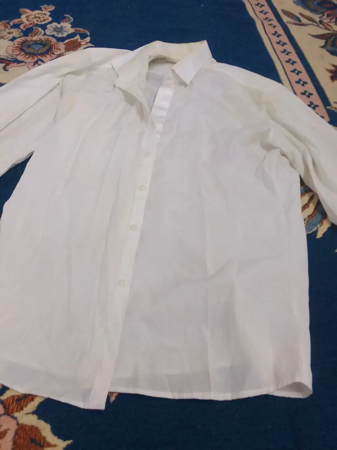 کت وشلوار|لباس|قم, طلاب غیر ایرانی|دیوار