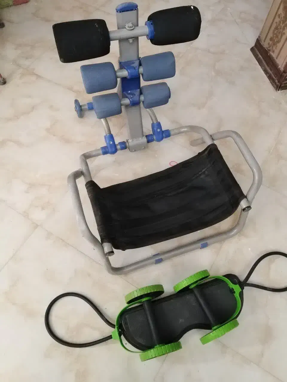 تن تاک و دراز نشست چرخی و کششی|تجهیزات ورزشی|دماوند, گیلاوند|دیوار