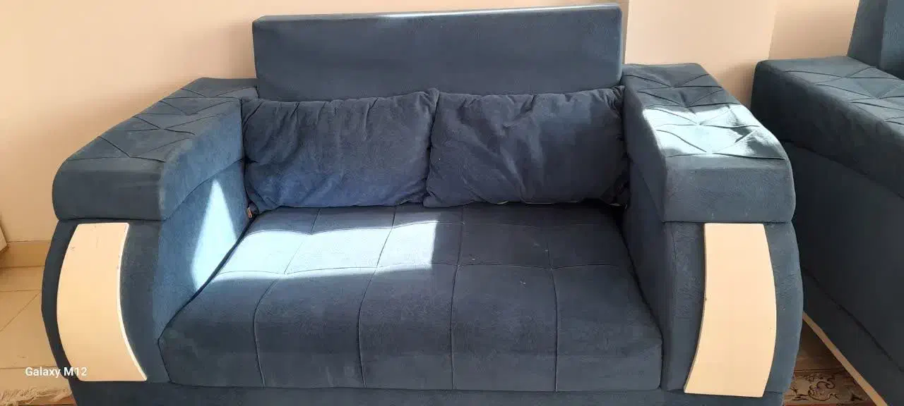 راحتی ۷ نفره با ۷ کوسن|مبلمان خانگی و میز عسلی|آستانه اشرفیه, |دیوار