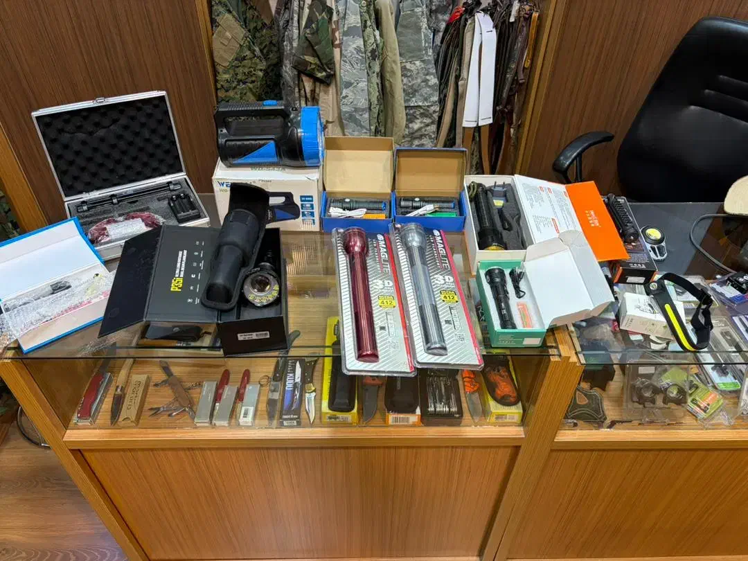 انواع چراغ قوه و لیزر حرارتی|کوهنوردی و کمپینگ|تهران, شهرک صدرا|دیوار