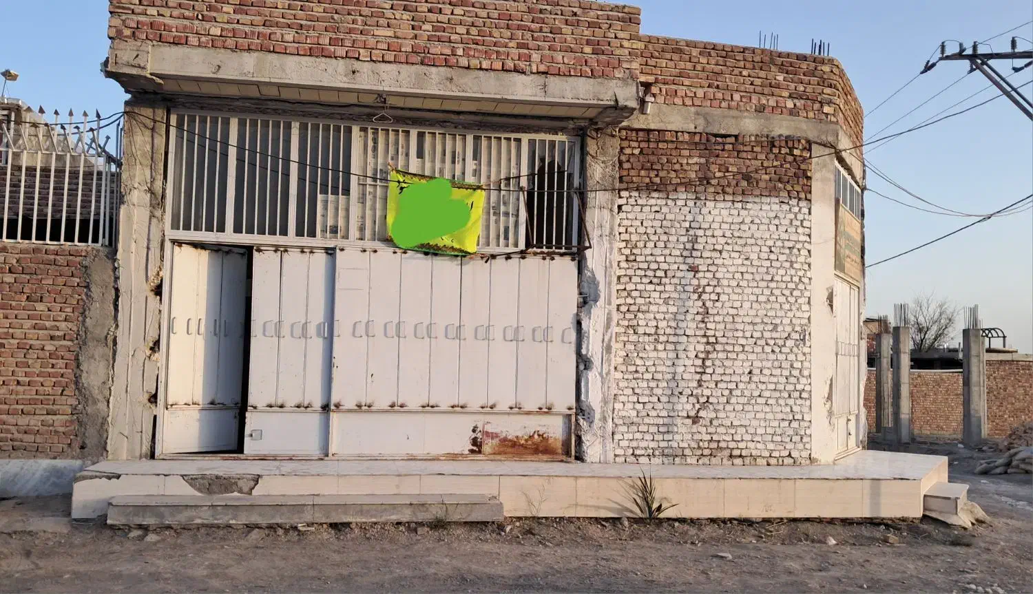 اجاره دو مغازه ۳۰ متری و ۱۸ متری در سجادشهر|اجارهٔ مغازه و غرفه|ایرانشهر, |دیوار