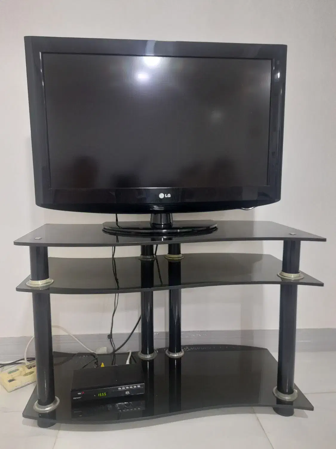 تلویزون الجی ۳۲ بازیرتلویزون ودیجیتال|تلویزیون و پروژکتور|نورآباد, |دیوار