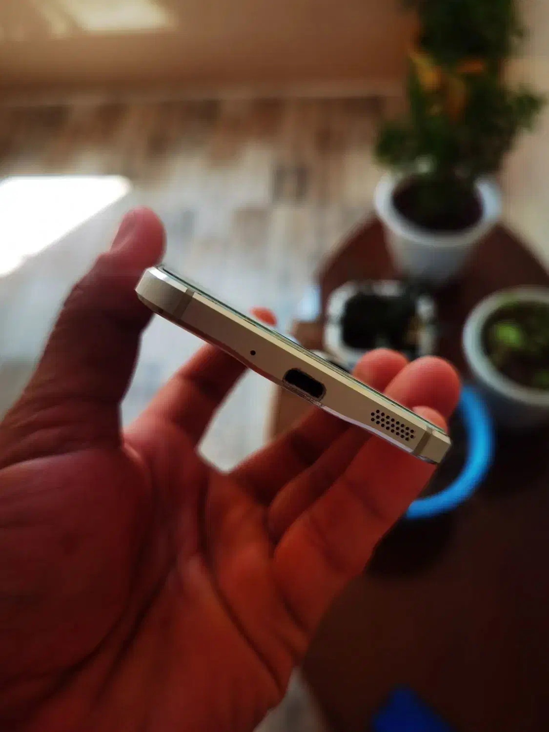 سامسونگ الفا galaxy alpha معاوضه شارژر۱۲۰وات وغیره|موبایل|تهران, نعمت‌آباد|دیوار