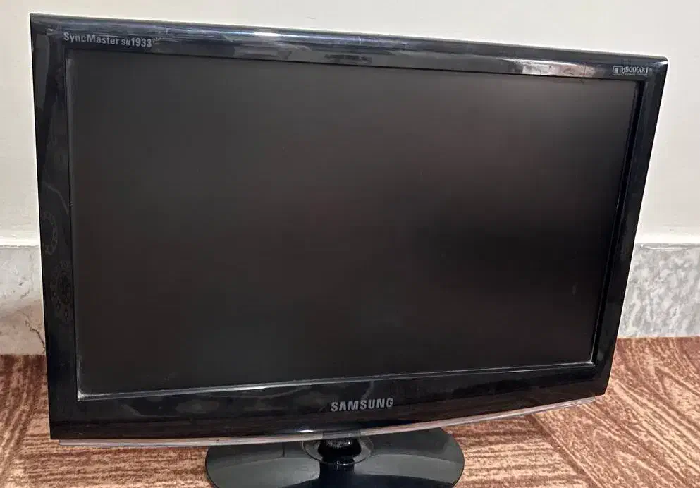 مانیتور سامسونگ ۱۹ اینچ|قطعات و لوازم جانبی رایانه|اسلامشهر, شهرک قائمیه|دیوار