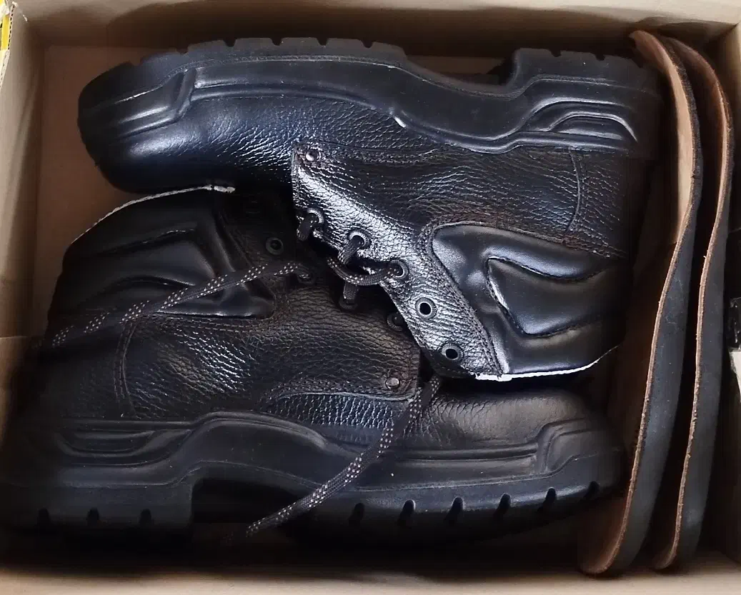 کفش کار بهشتیان سایز ۴۰|کیف، کفش، کمربند|فلاورجان, |دیوار