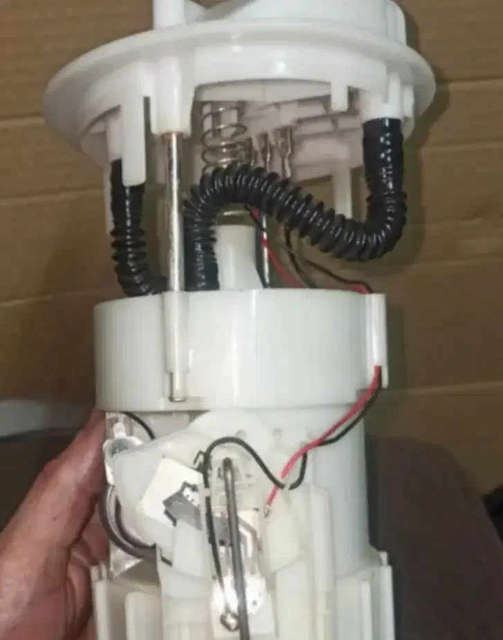 پمپ بنزین مگان1600|قطعات یدکی و لوازم جانبی|مشکیندشت, |دیوار