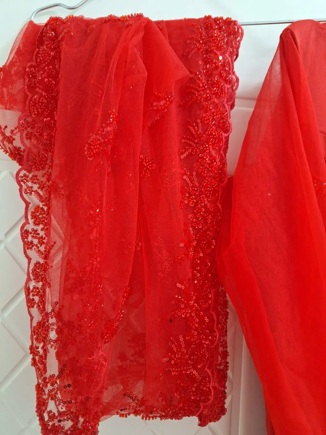 لباس کردی قرمز نو|لباس|نقده, |دیوار