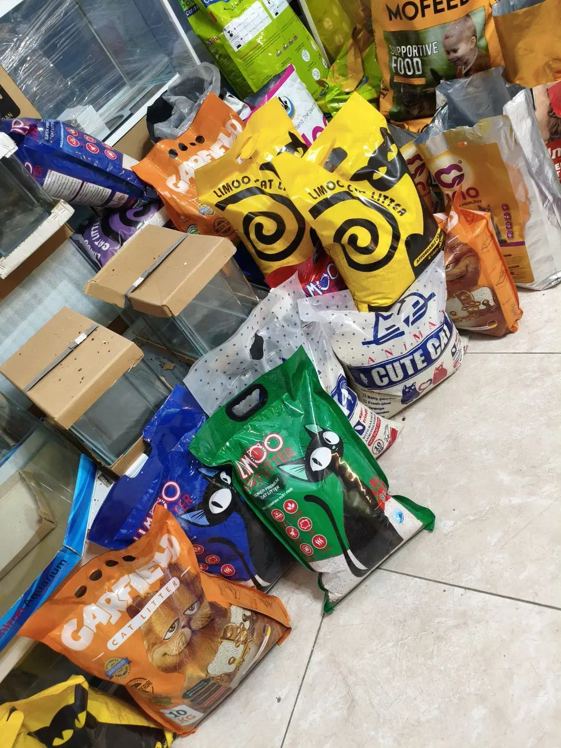 خاک گربه|لوازم جانبی حیوانات|اصفهان, سروستان|دیوار