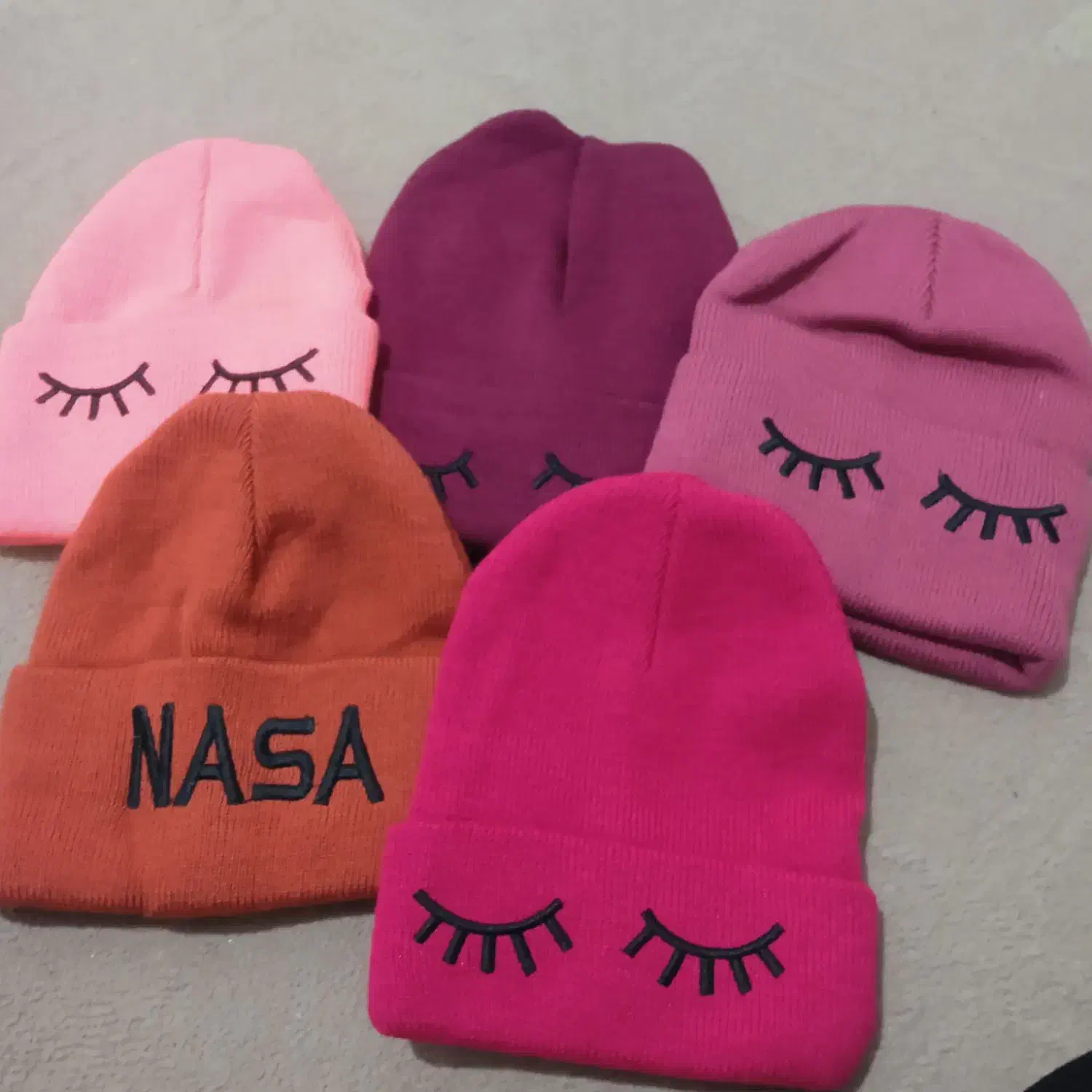 کلاه طرح چشم و nasa فقط ۱۲۰ تومان|لباس|پرند, فاز ۵|دیوار