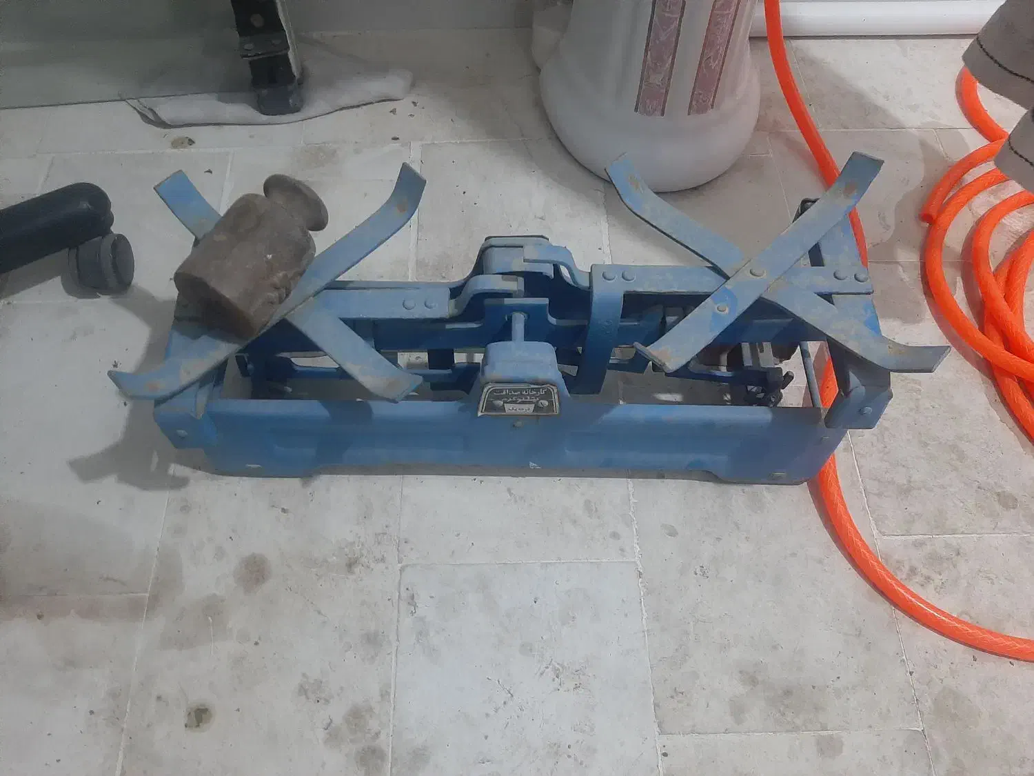 ترازوی قدیمی|کلکسیون اشیاء عتیقه|قم, شهرک امام حسین|دیوار