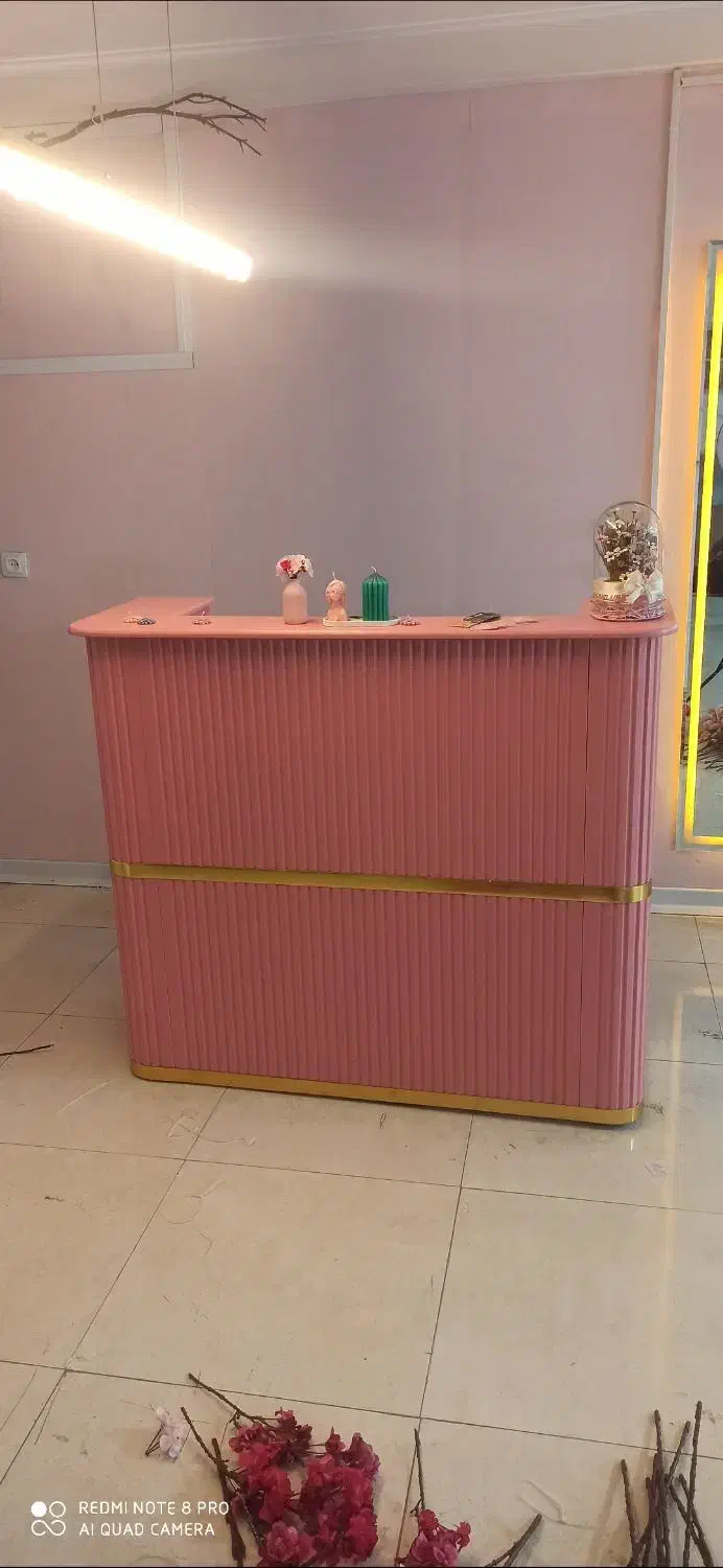 وسایل آرایشگاه صندلی اسپا،میز منشی،آینه وام دی اف|آرایشگاه و سالن‌های زیبایی|داراب, |دیوار