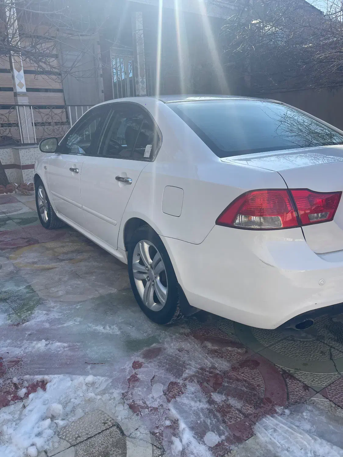 اپتیما ۲۰۱۰ ۶سیلندر فول۲۷۰۰cc|خودرو سواری و وانت|تهران, سعادت‌آباد|دیوار