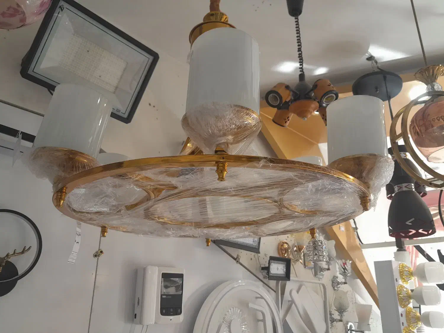 لوستر۶شعله|لوستر و چراغ آویز|قم, نیروگاه|دیوار