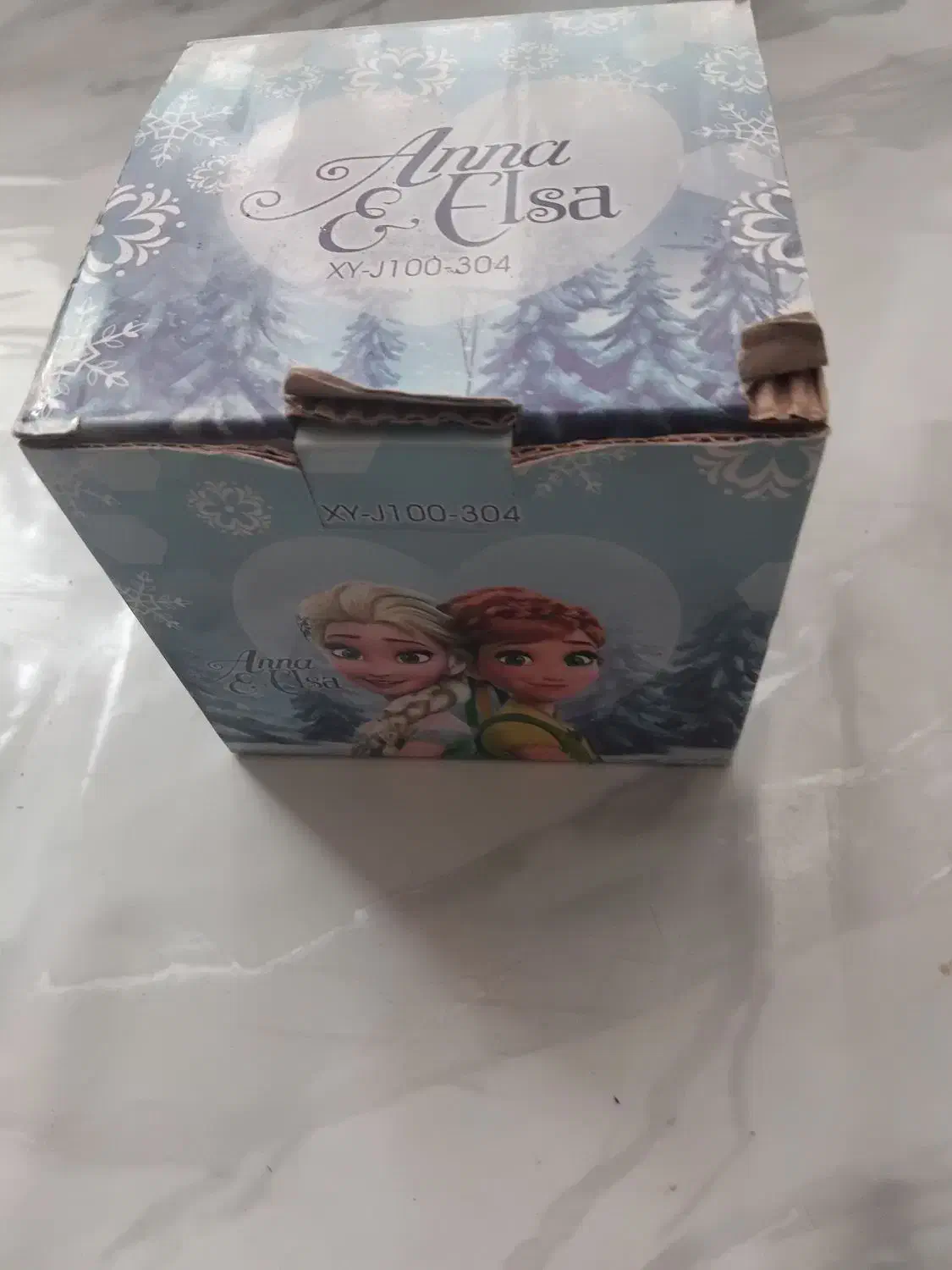 ظرف غذا|ظروف نگهدارنده، پلاستیکی، یک‌بارمصرف|بومهن, |دیوار