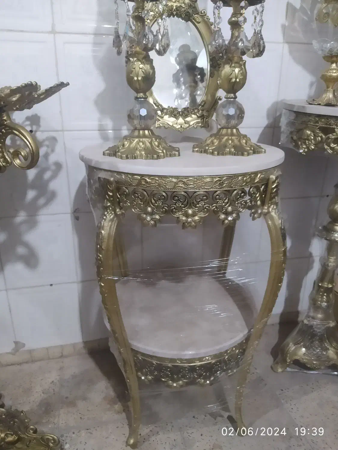 میز خاطره|میز تلفن|نجف‌آباد, امیرآباد|دیوار