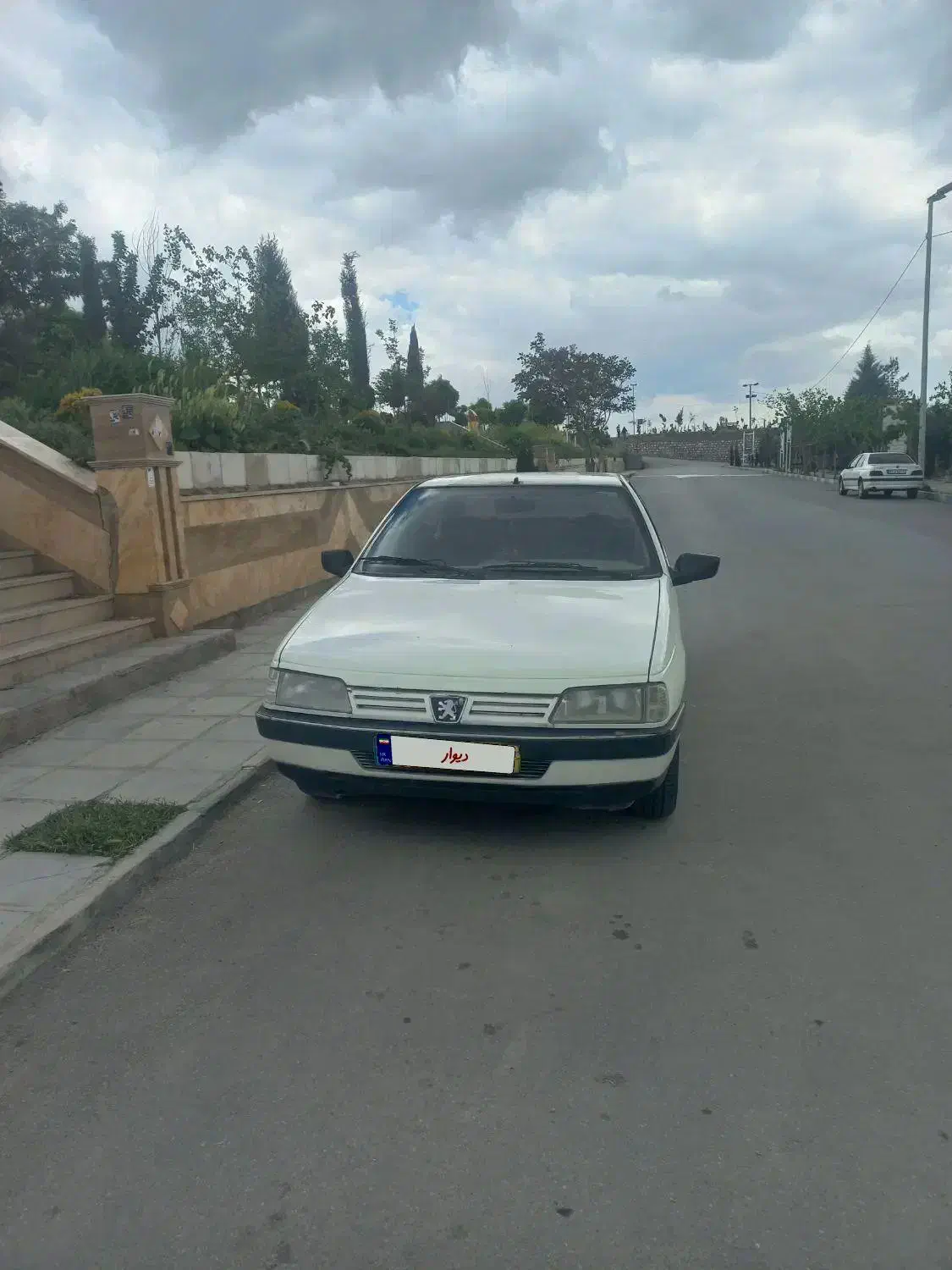 تاکسی کرایه سفید|خودرو سواری و وانت|بروجرد, |دیوار