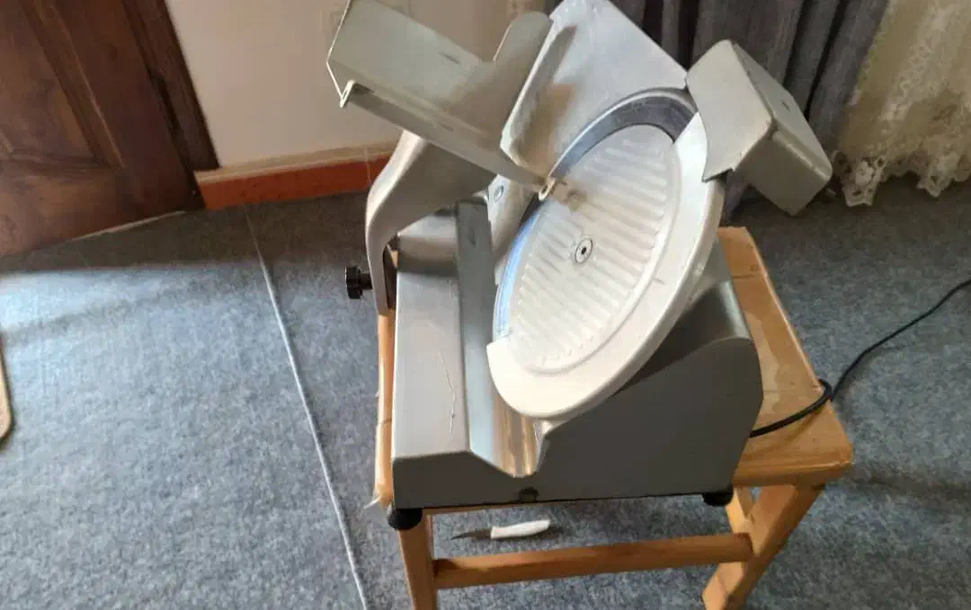 کالباس بر و ترازوی دیجیتال|فروشگاه و مغازه|کومله, |دیوار