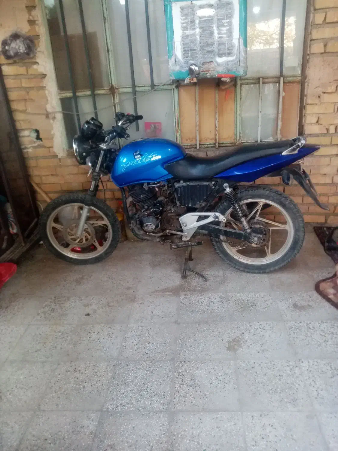 دایچی مدل 90|موتورسیکلت|تربت‌حیدریه, منظر|دیوار