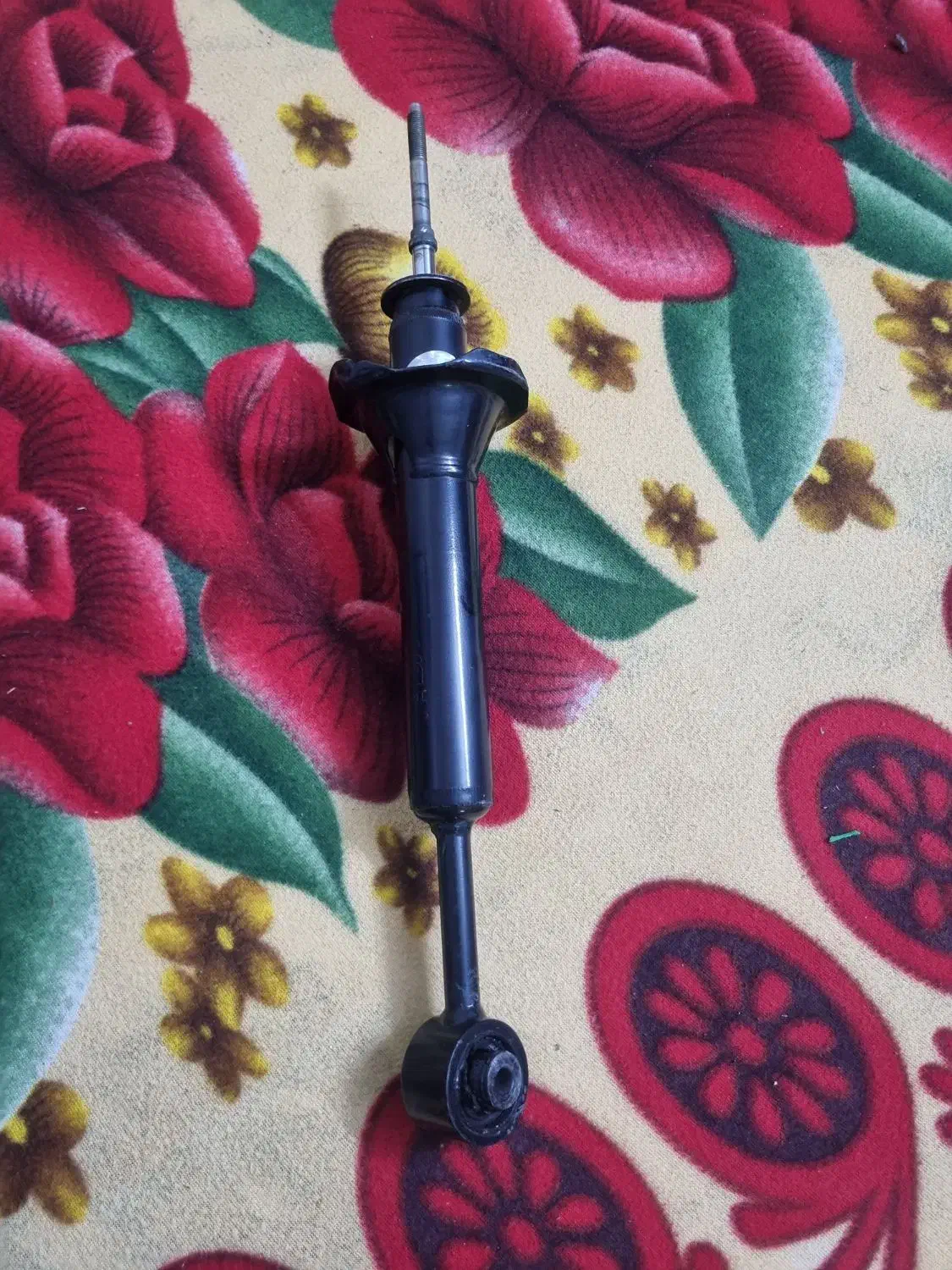 کمک فنر عقب انواع پراید شرکتی سالم سالم|قطعات یدکی و لوازم جانبی|قم, نخودی|دیوار