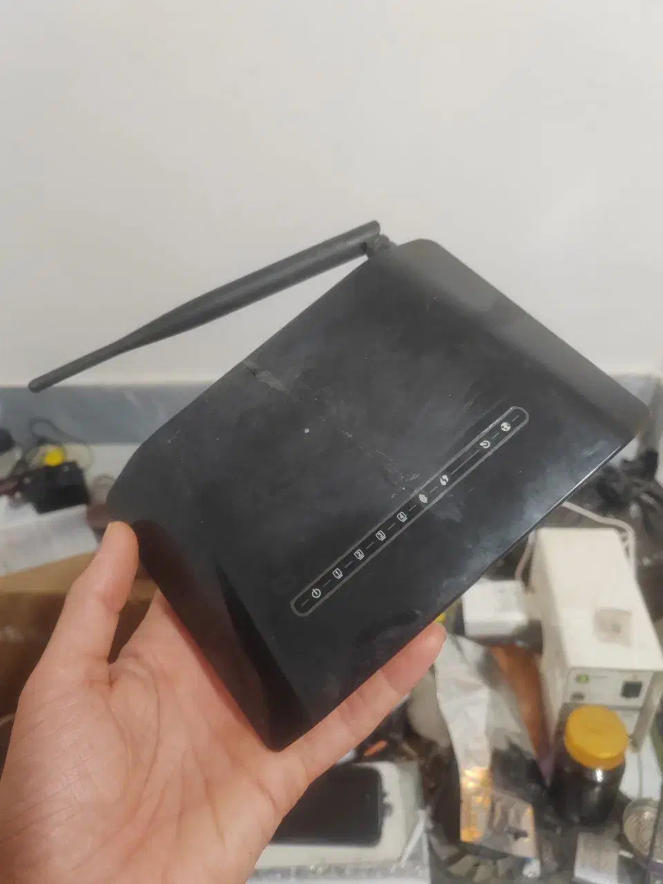 D-Link DSL-2730U یک مودم روتر بی‌سیم ADSL|مودم و تجهیزات شبکه|اراک, |دیوار