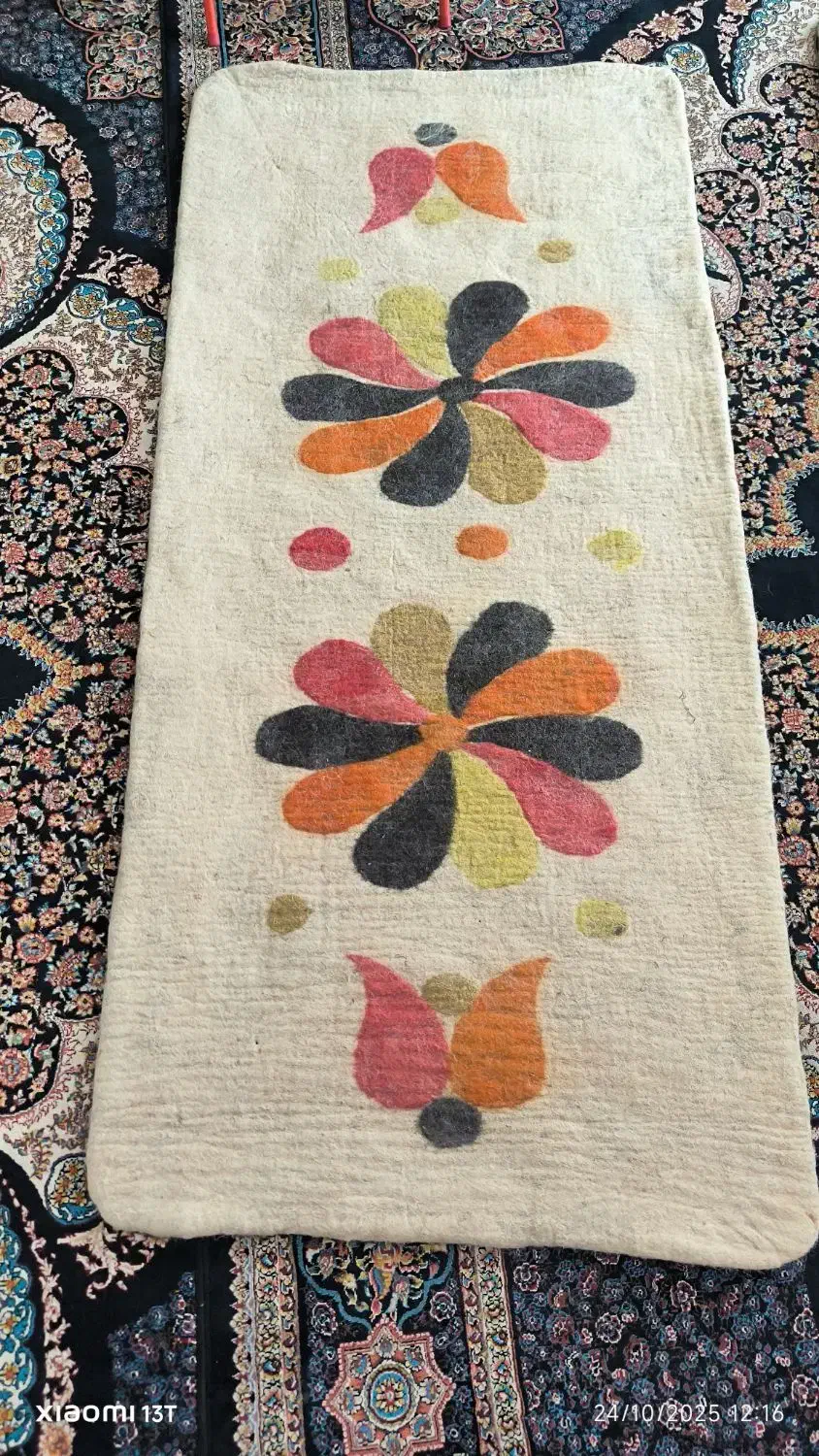 نمد|گلیم، جاجیم، گبه|کازرون, |دیوار