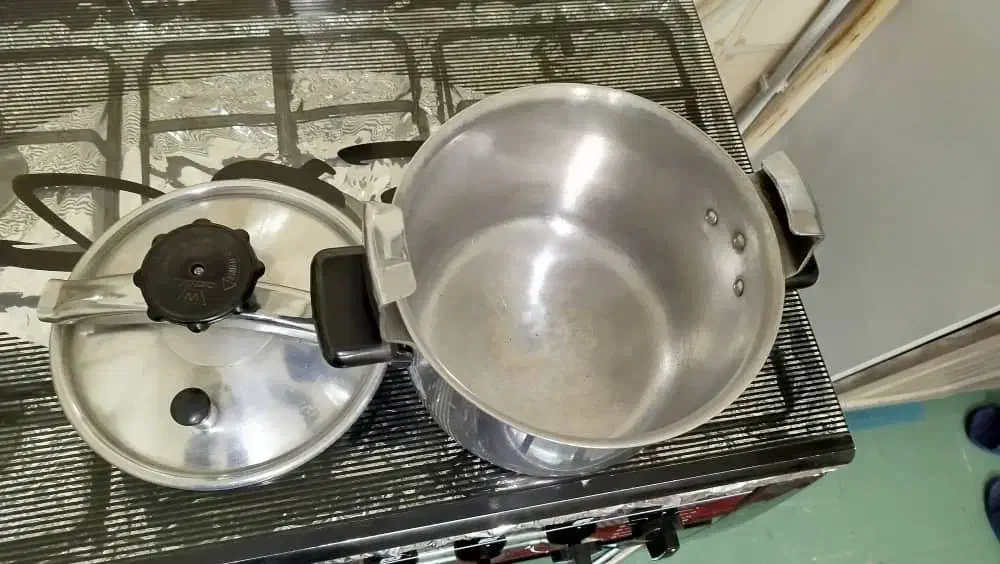 زودپز ۸ لیتری|ظروف پخت‌وپز|اصفهان, بهارستان|دیوار