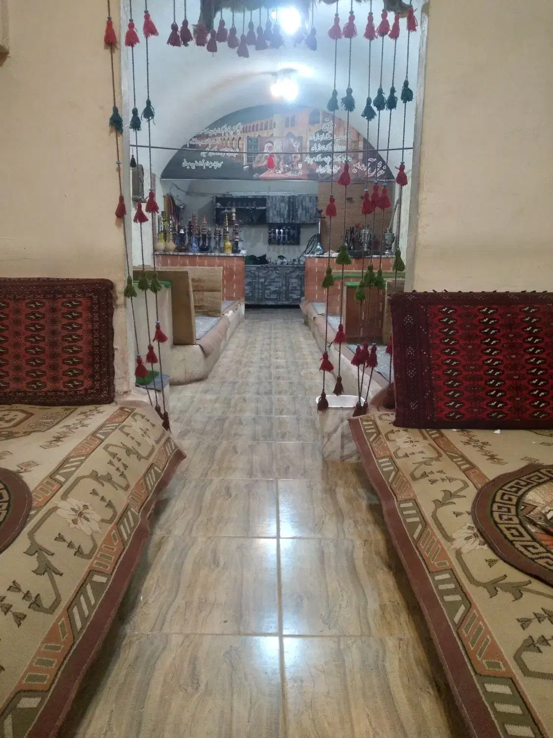 واگزاری چایخانه قهوه خانه|اجارهٔ مغازه و غرفه|برخوار, |دیوار