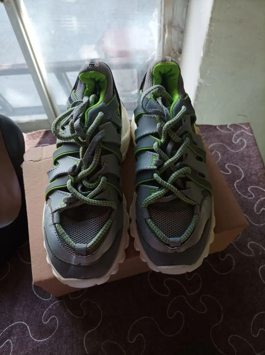 کفش تازه قیمت مناسب|کیف، کفش، کمربند|سقز, |دیوار