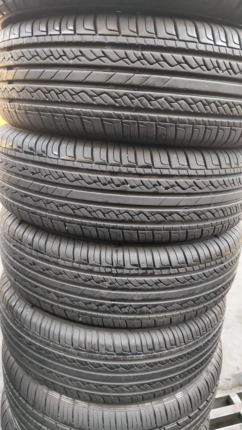 لاستیک پراید پژو سمنددست دوم|قطعات یدکی و لوازم جانبی|شیراز, تندگویان|دیوار