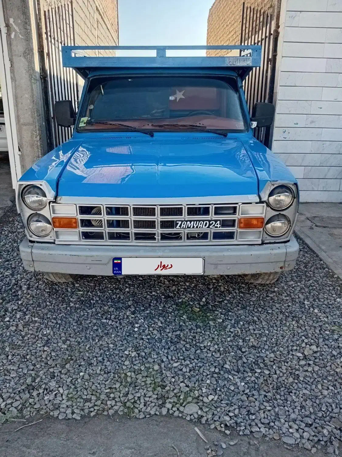 نیسان دوگانه فابریک مدل ۹۵ تناژ پایین|خودرو سواری و وانت|سیمین شهر, |دیوار