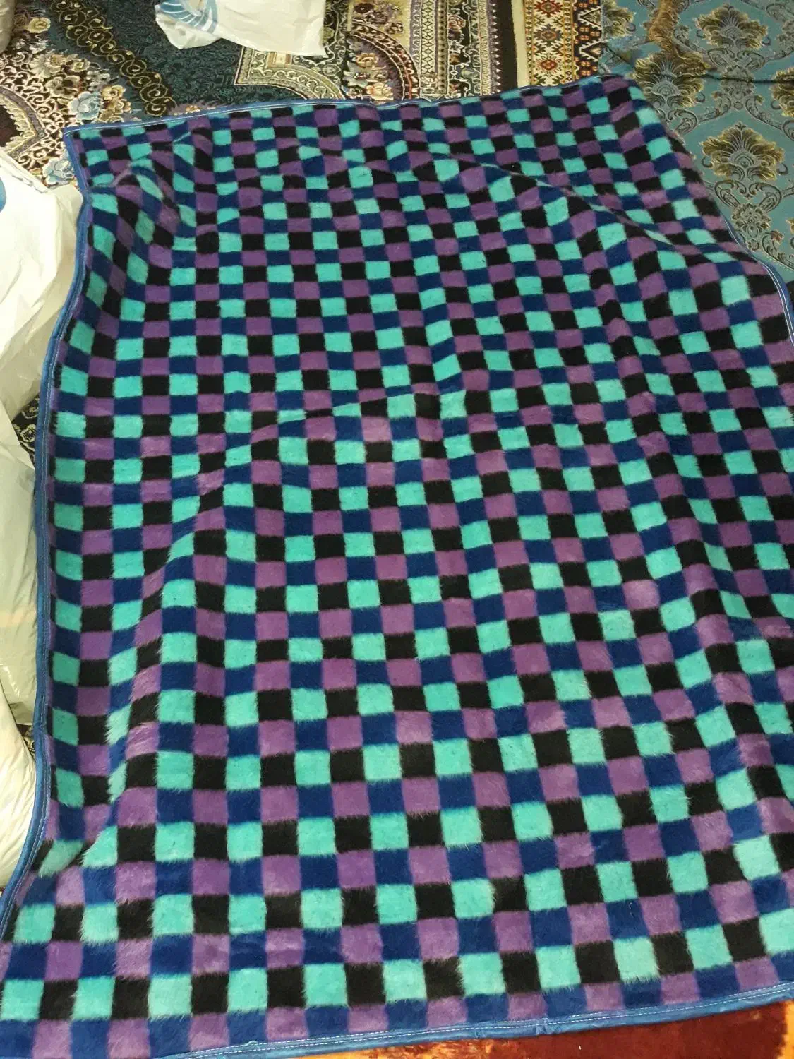 پتو تک نفره|رختخواب، بالش، پتو|دورود, |دیوار