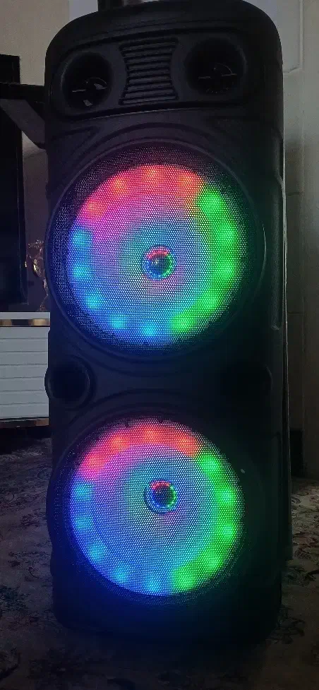 اسپیکر قدرتمند صدای واضح طراحی شیک و خاص|سیستم صوتی خانگی|سقز, |دیوار