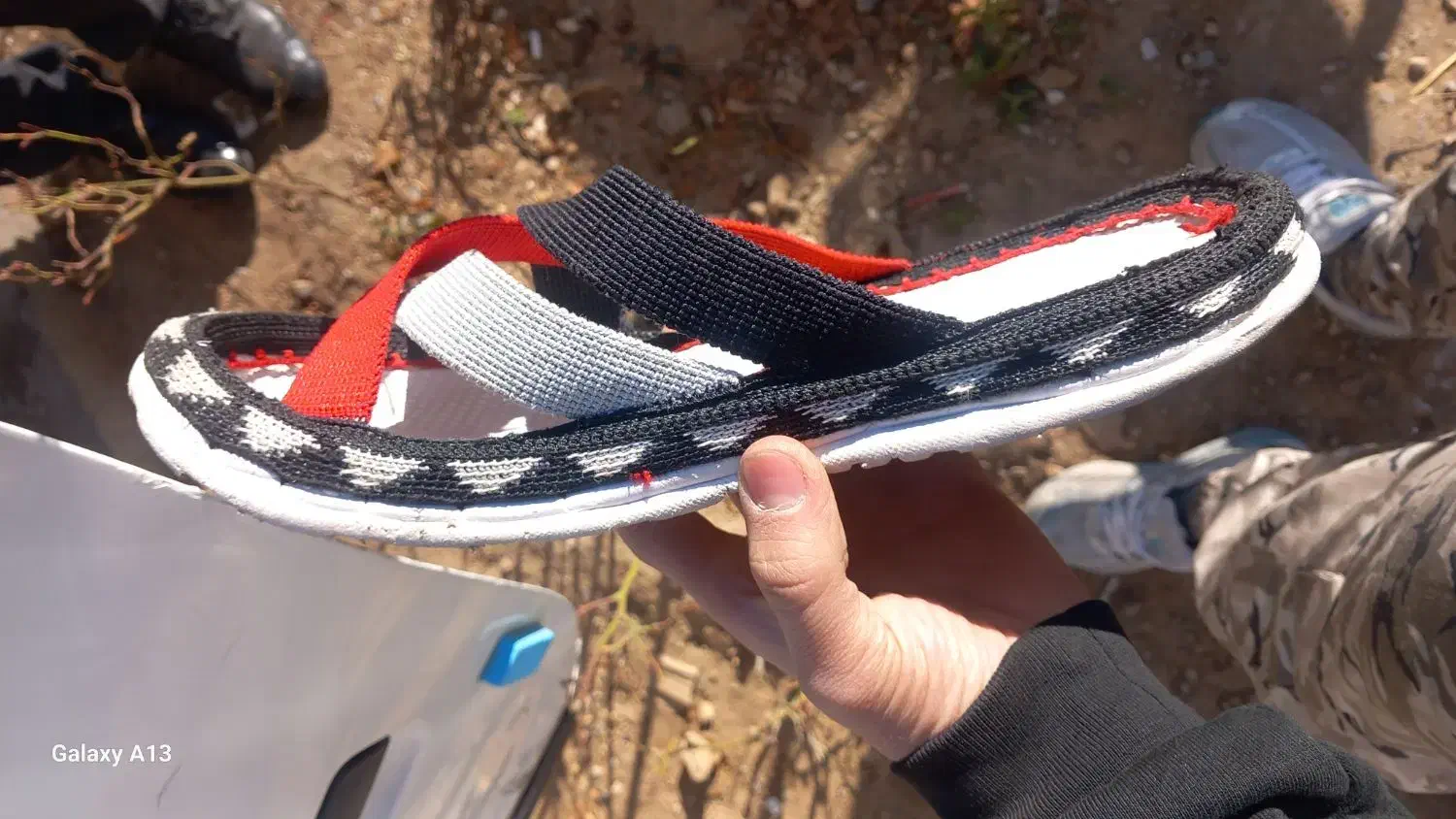 دمپایی زندانبافت|کیف، کفش، کمربند|زنجان, |دیوار