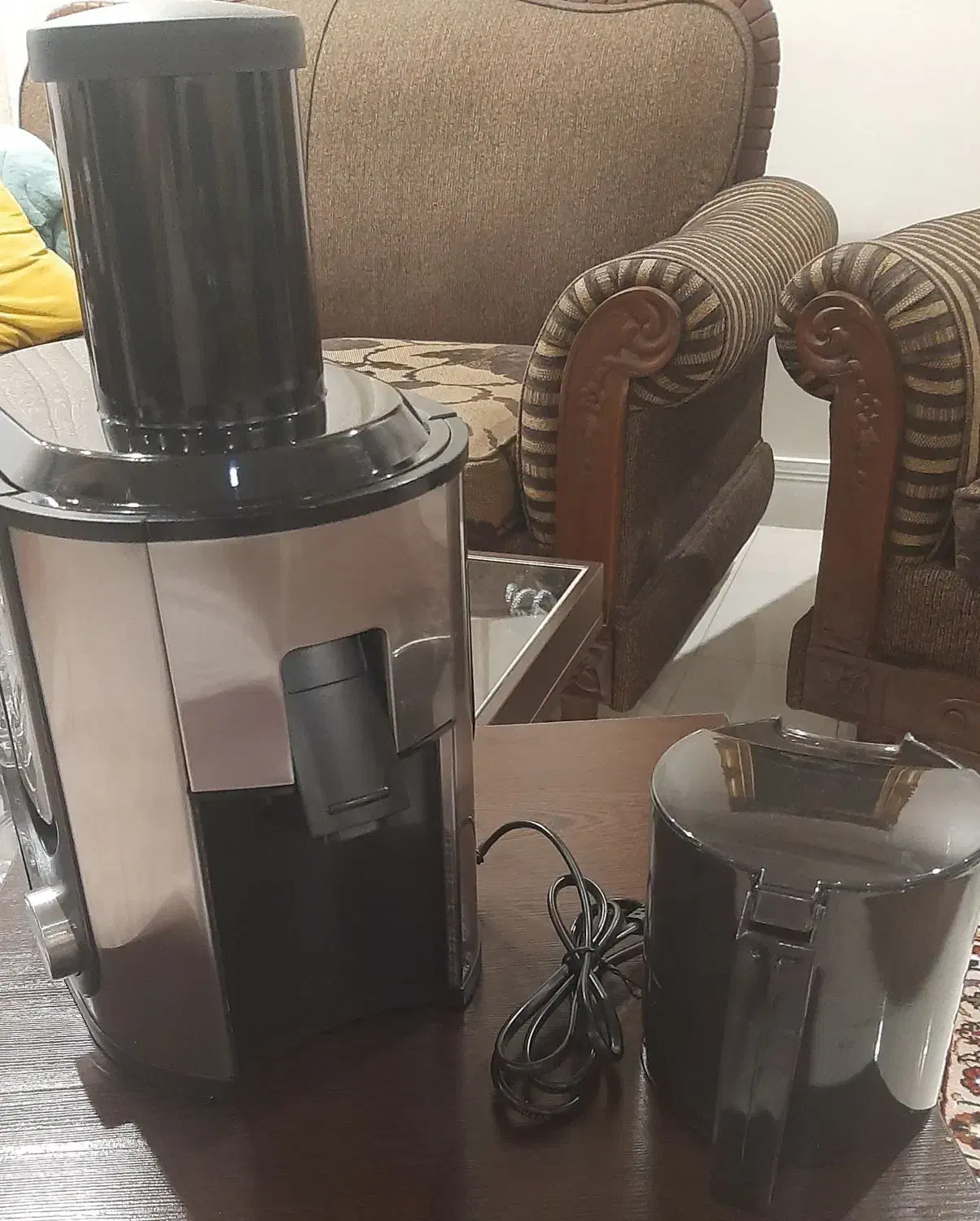 آبمیوه گیری|آبمیوه‌گیر و آب‌مرکبات‌گیر|اراک, |دیوار