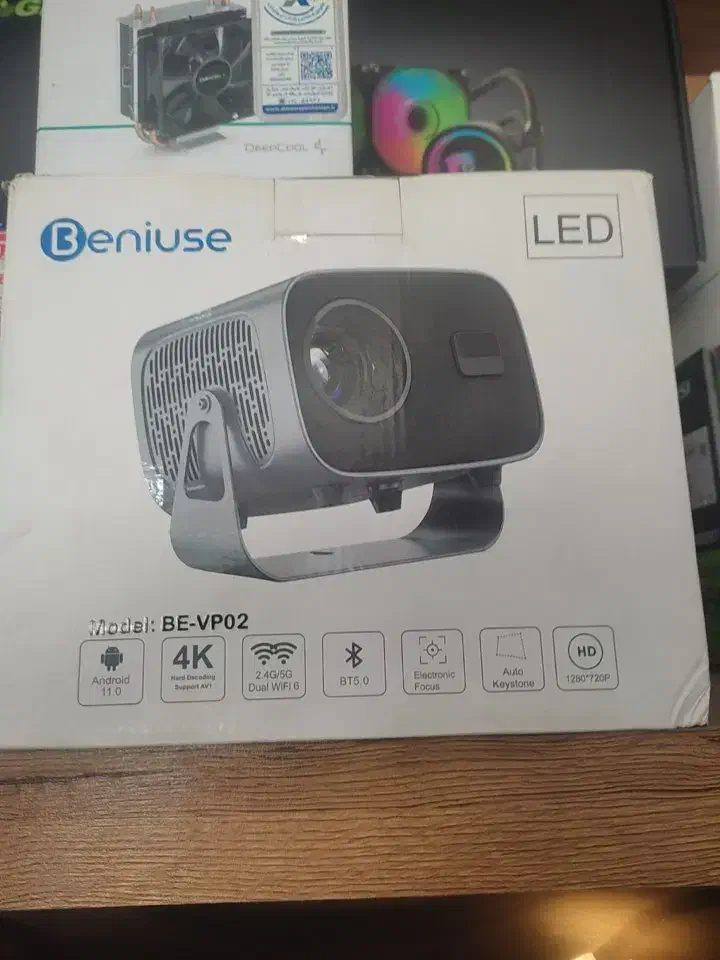 پرژکتور خانگی اندرویدی|تلویزیون و پروژکتور|کاشمر, |دیوار