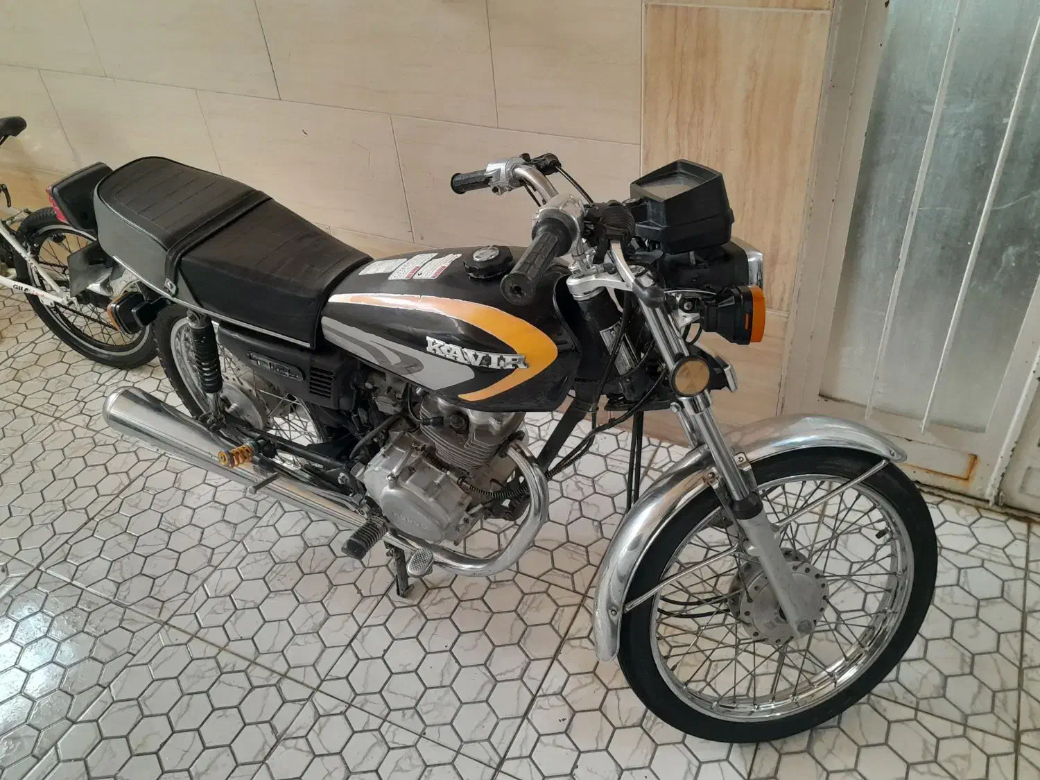 هوندا ۱۲۵ مدل ۹۰|موتورسیکلت|لنجان, |دیوار