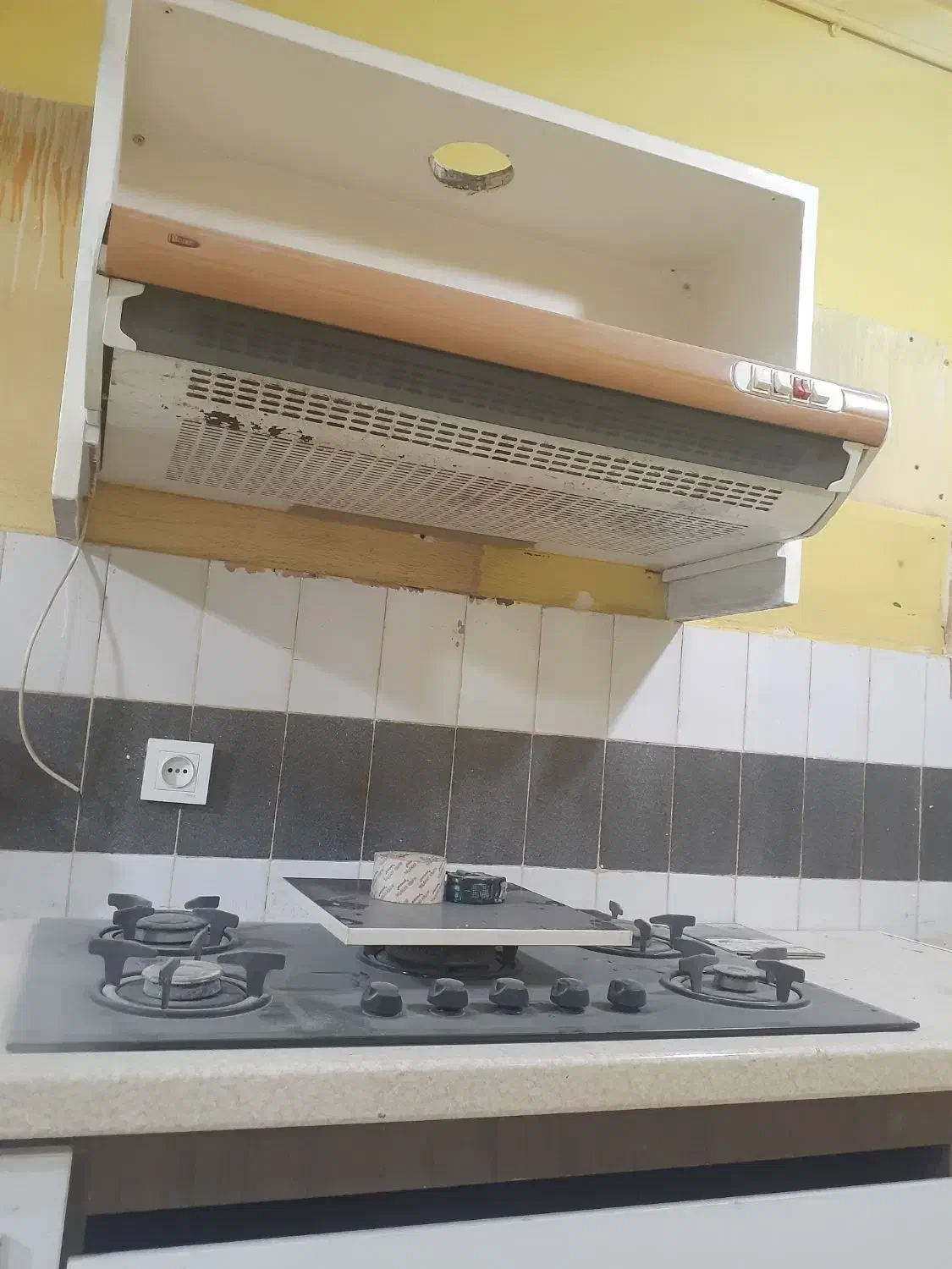 هود درسا|هود|گرگان, |دیوار