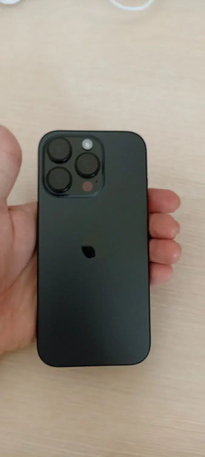 آیفون ۱۶ پرو ۱۲۸ مشکی|موبایل|برخوار, |دیوار