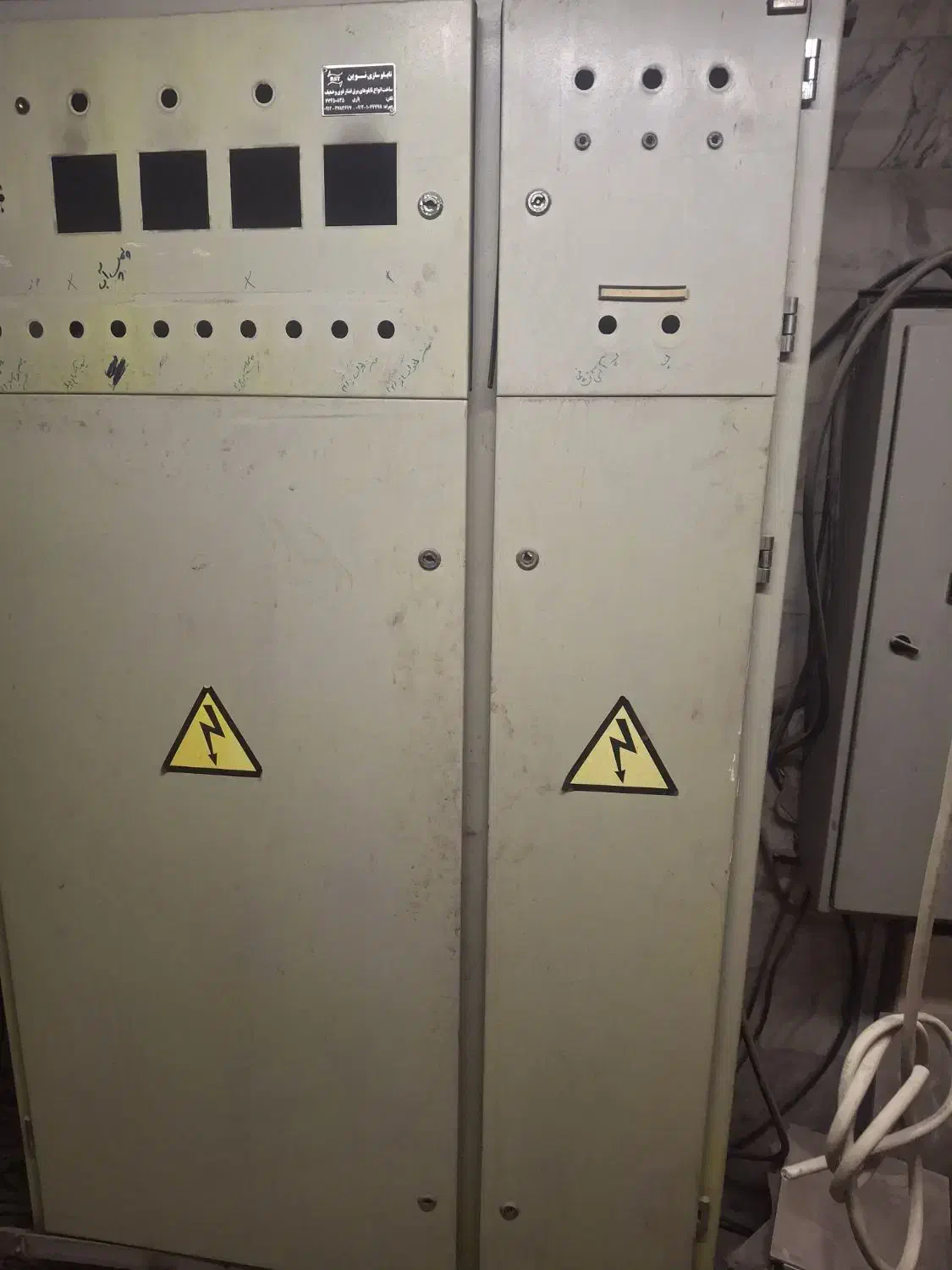 تابلو برق ۲۰۰در ۱۲۰|مصالح و تجهیزات ساختمان|تهران, بلوار کشاورز|دیوار