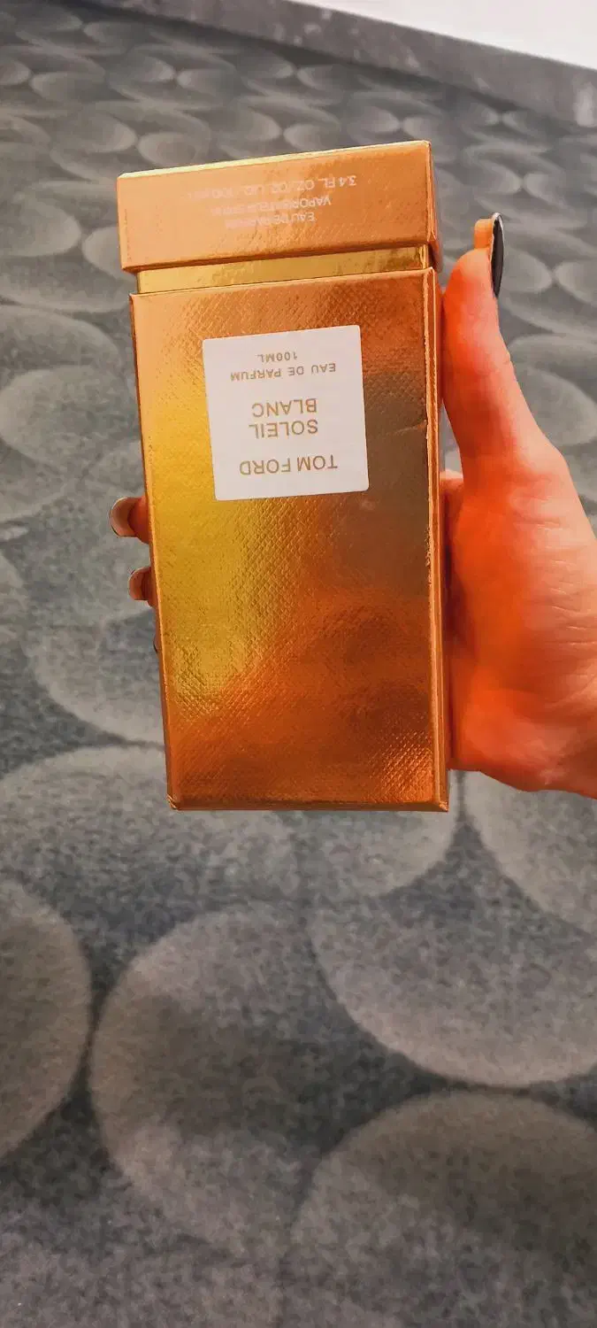 عطر و ادکلن اصل|آرایشی، بهداشتی، درمانی|الشتر, |دیوار